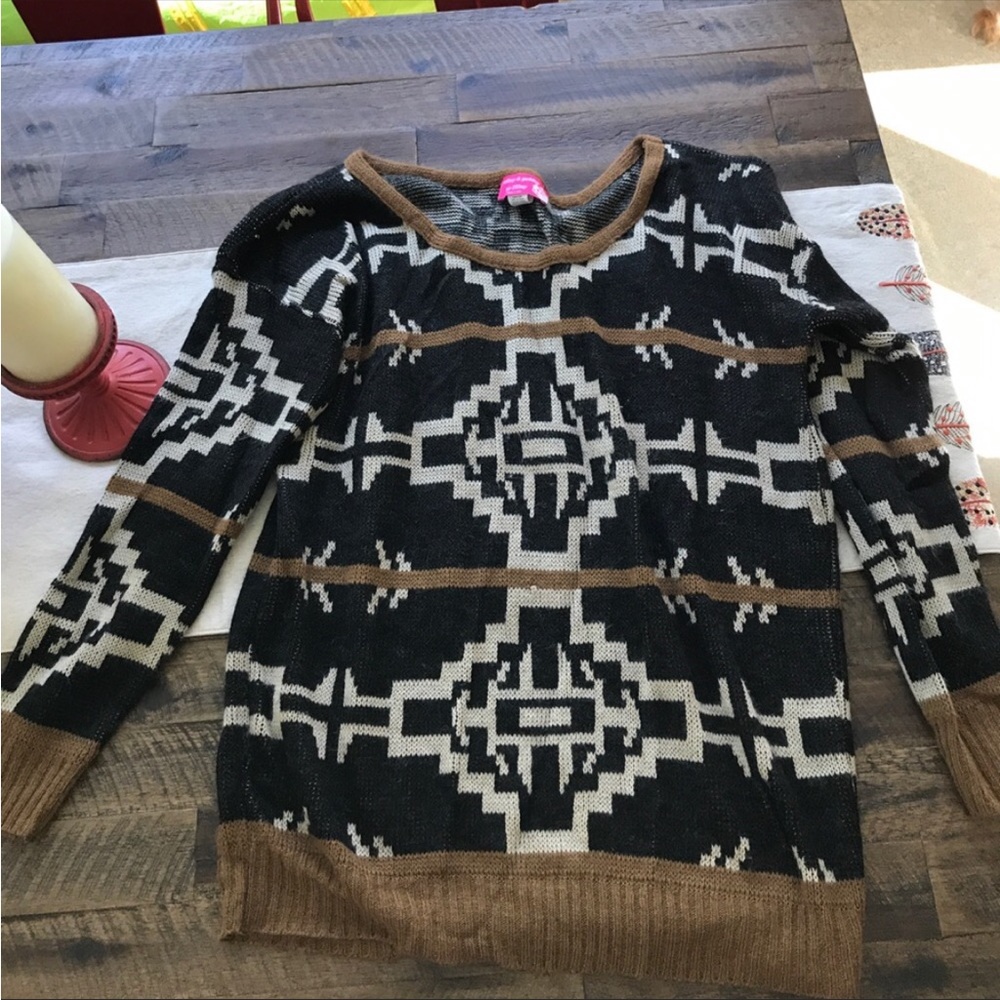 Southwestern Aztec print sweater